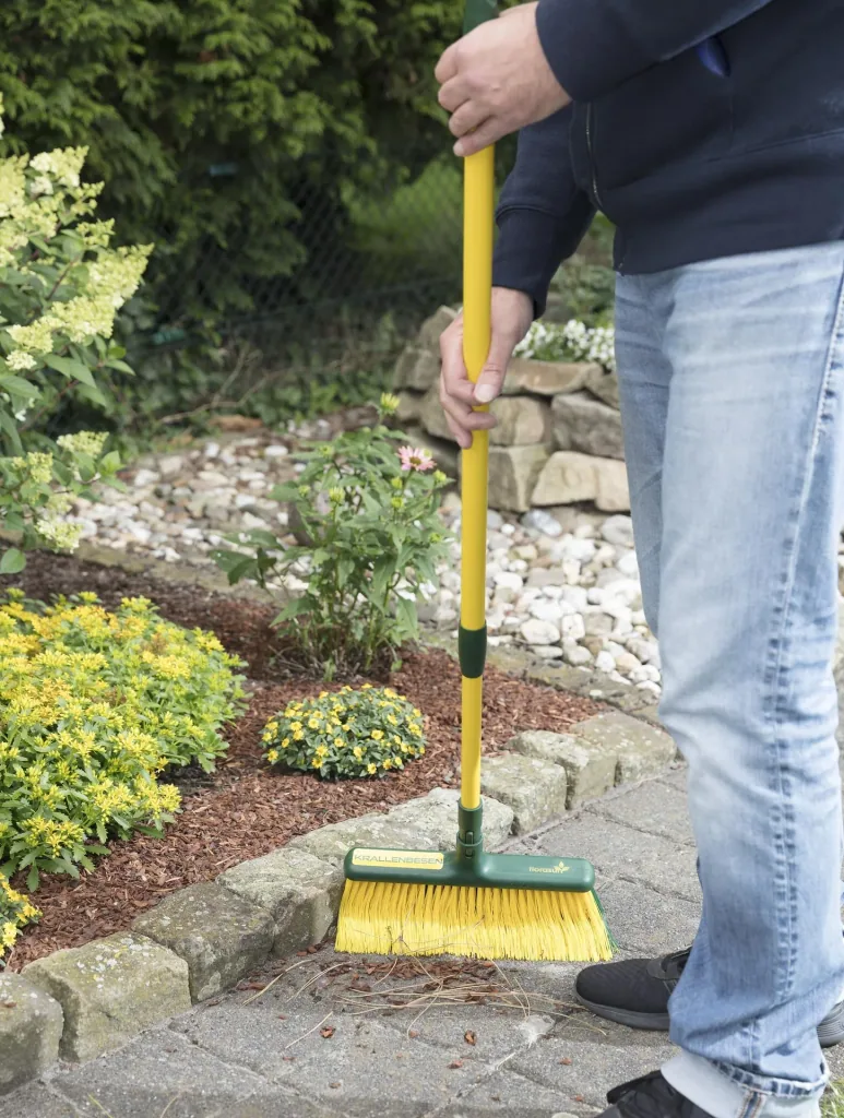 Claw broom with telescopic handle, 35 cm wide