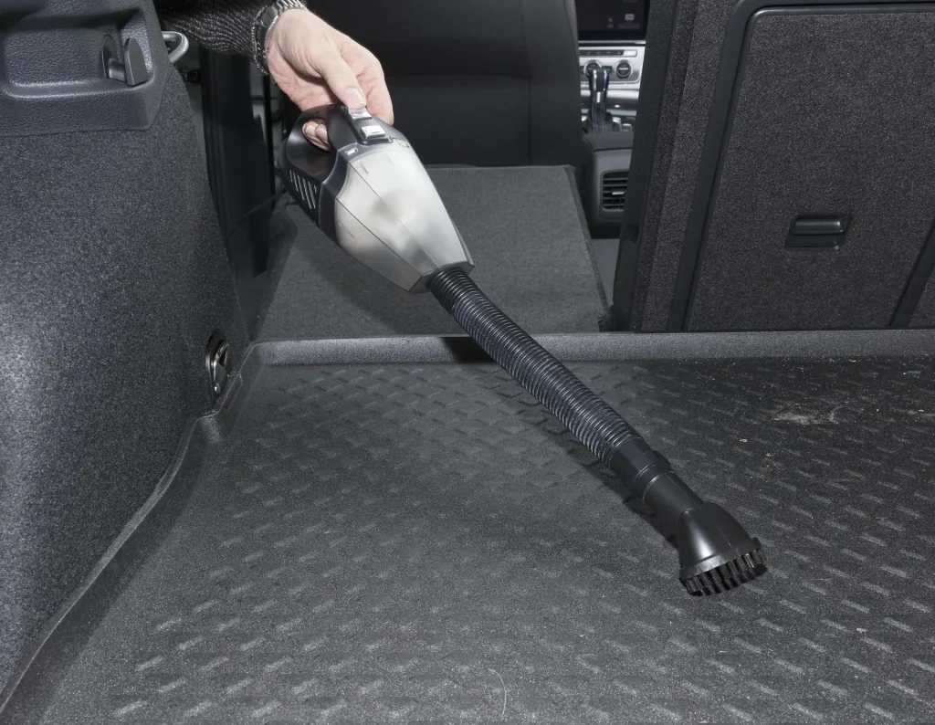 12 volt vacuum cleaner