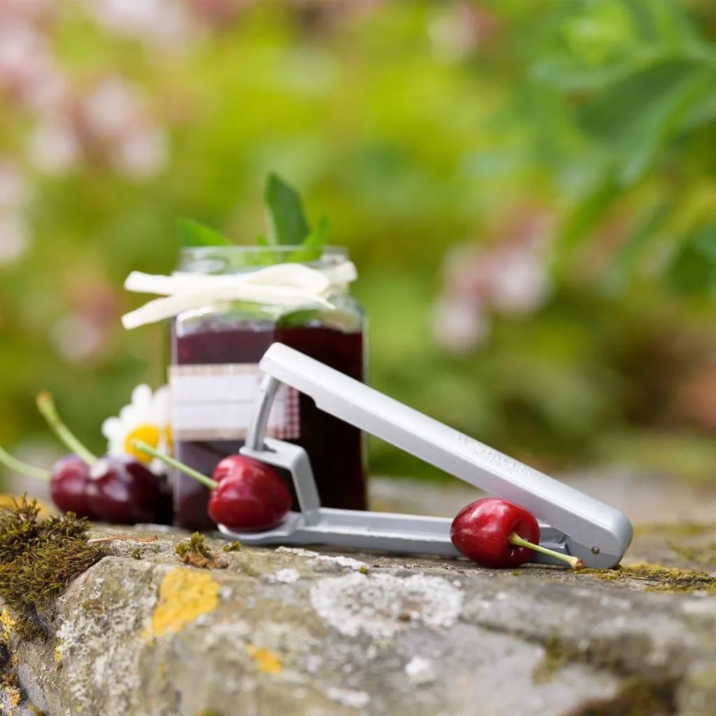 Cherry pitter "Kernex"