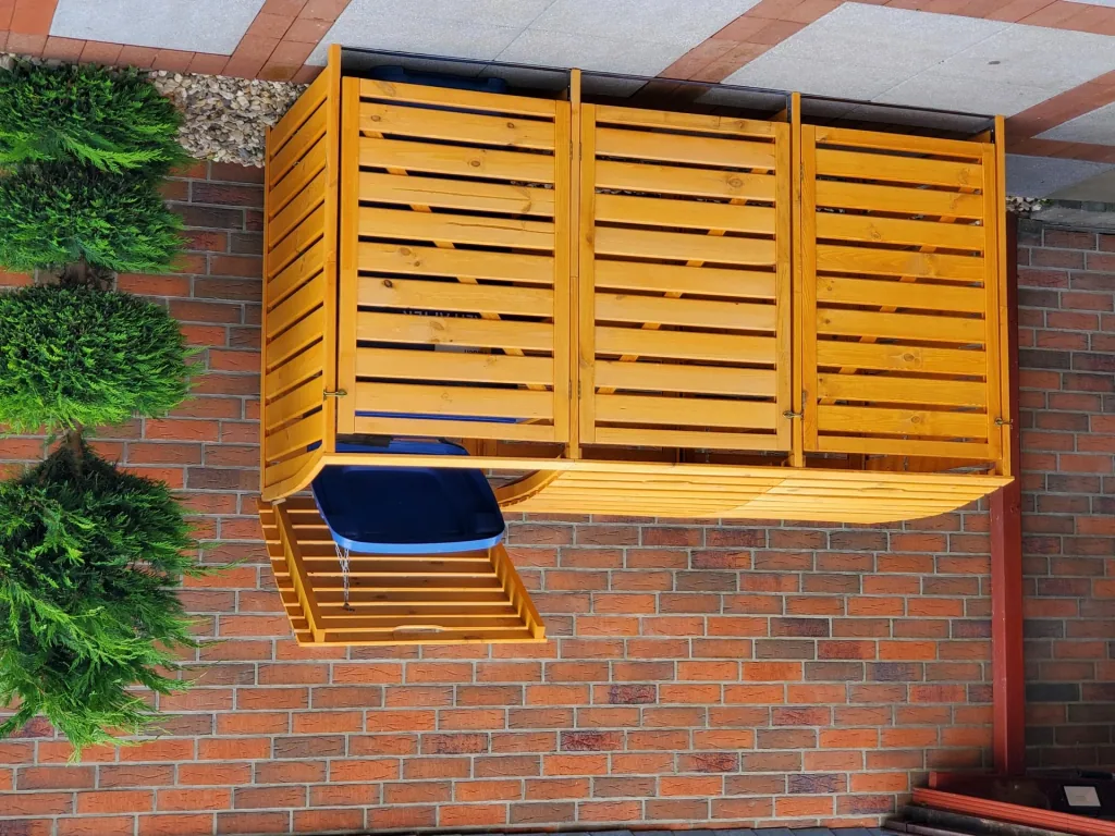 Garbage can box "Vario III" for 3 tons, honey brown