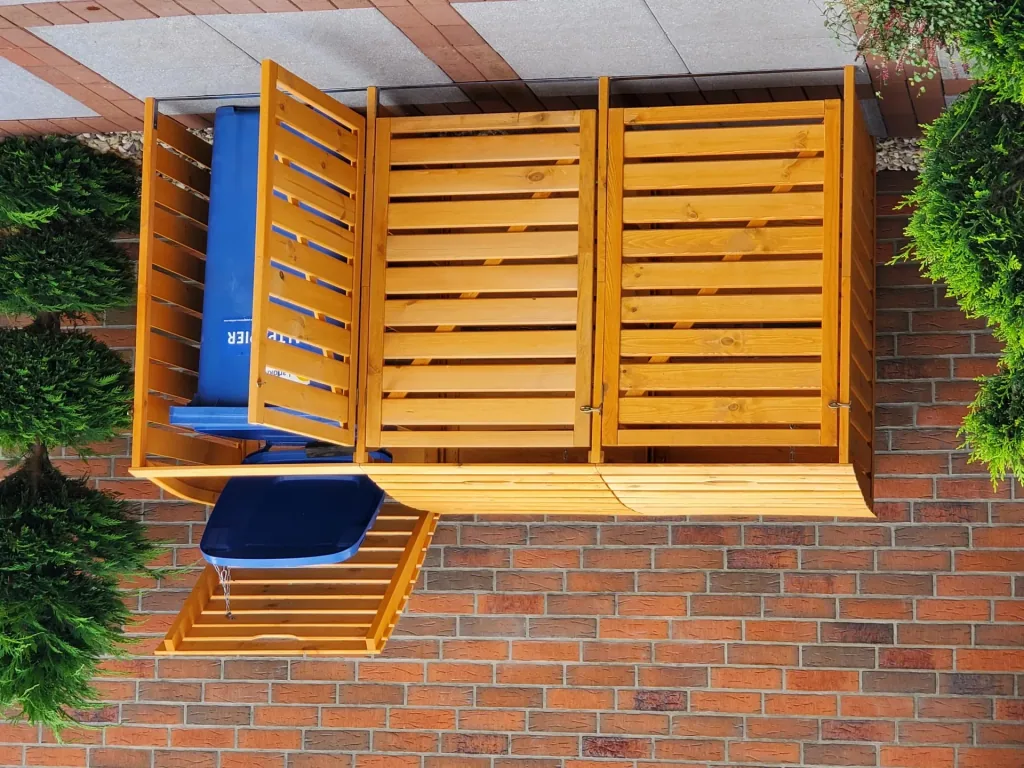 Garbage can box "Vario III" for 3 tons, honey brown