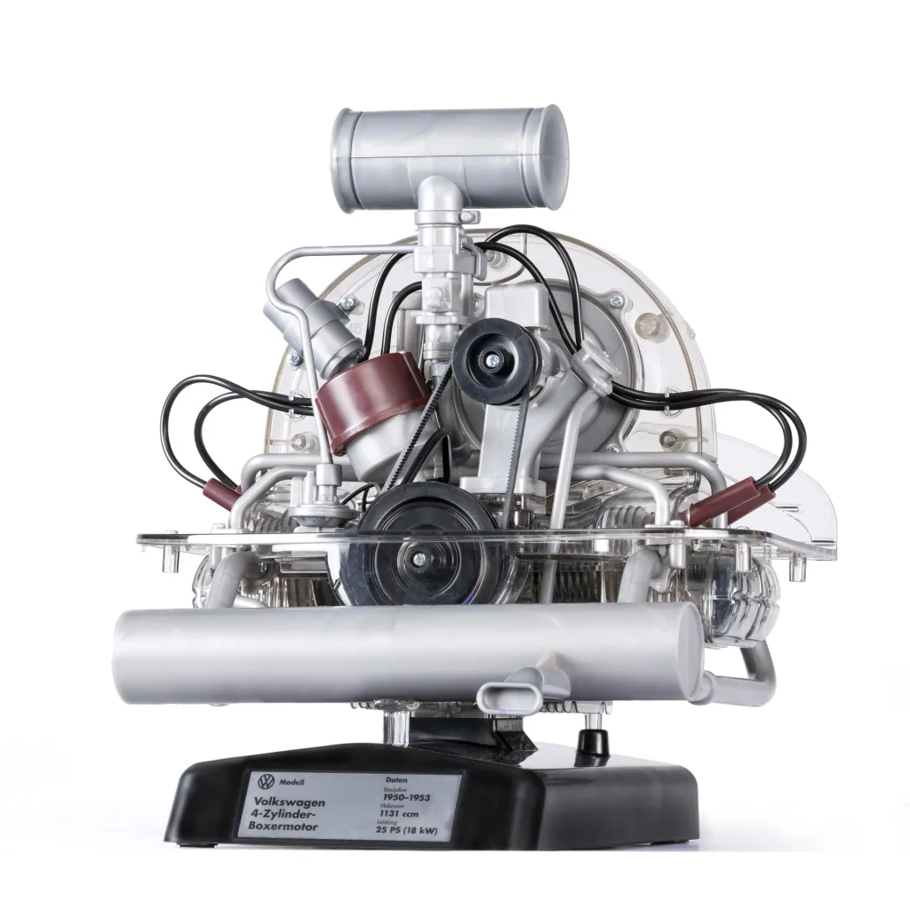 The large technology kit VW Bulli T1 engine