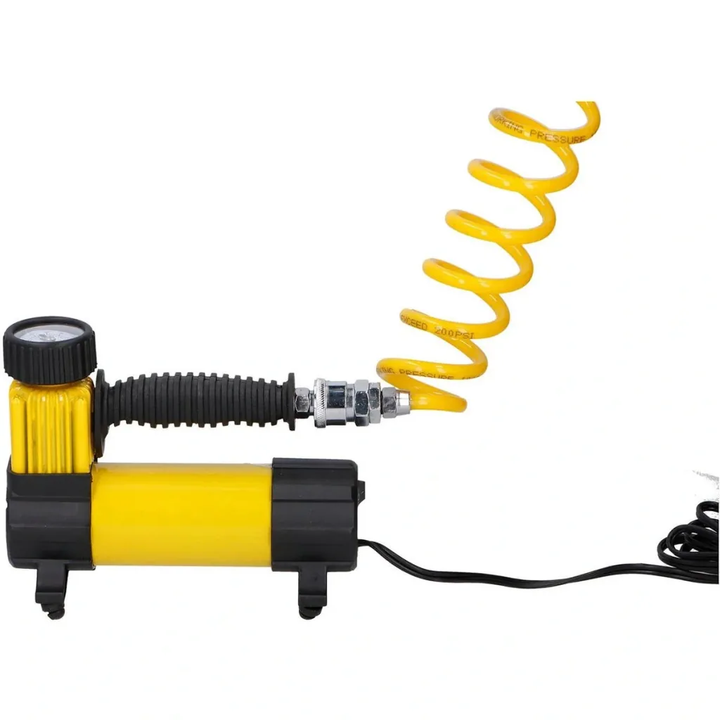 Mini compressor - 12V - Incl. 3 adapters - via cigarette lighter