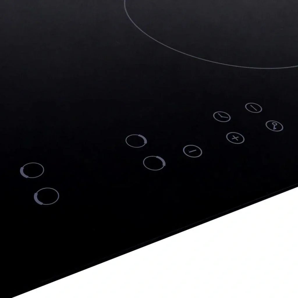 Built-in EUROKERA glass ceramic hob with 4 burners