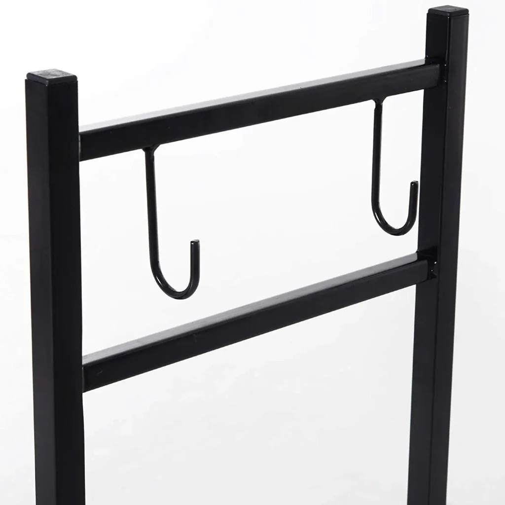 Firewood rack with slightly curved brackets