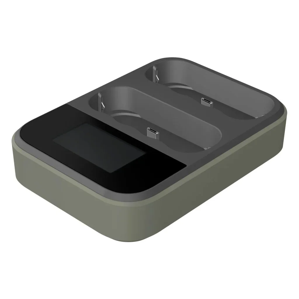 USB fast charger with docking station, LCD charge level display for 4 AA / AAA NiMH batteries including 8 ReCyko (AA) 2600mA