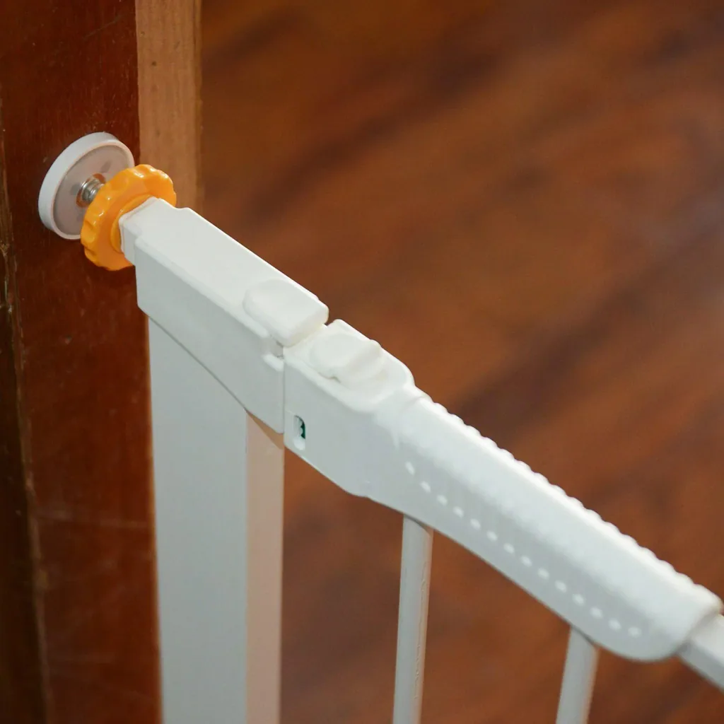 Door safety gate dog gate door gate 74-95 cm
