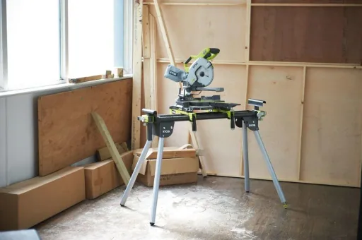 Mitre saw base, foldable