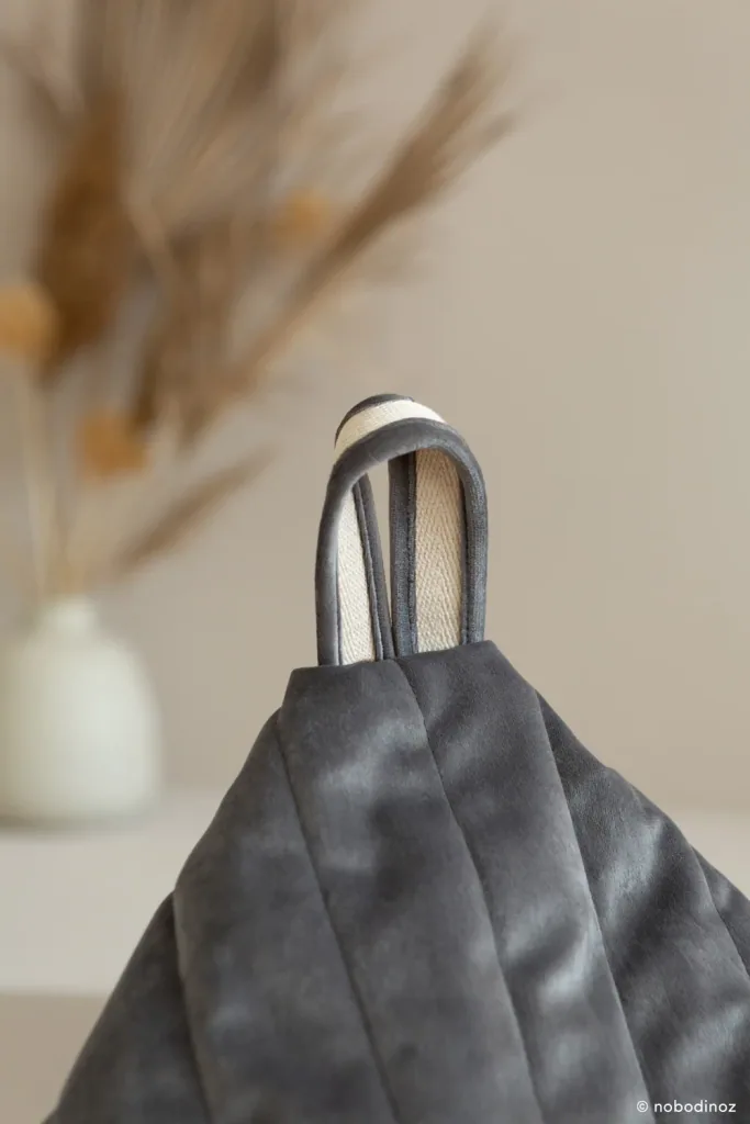 Nobodinoz beanbag "Essaouira" velvet slate grey