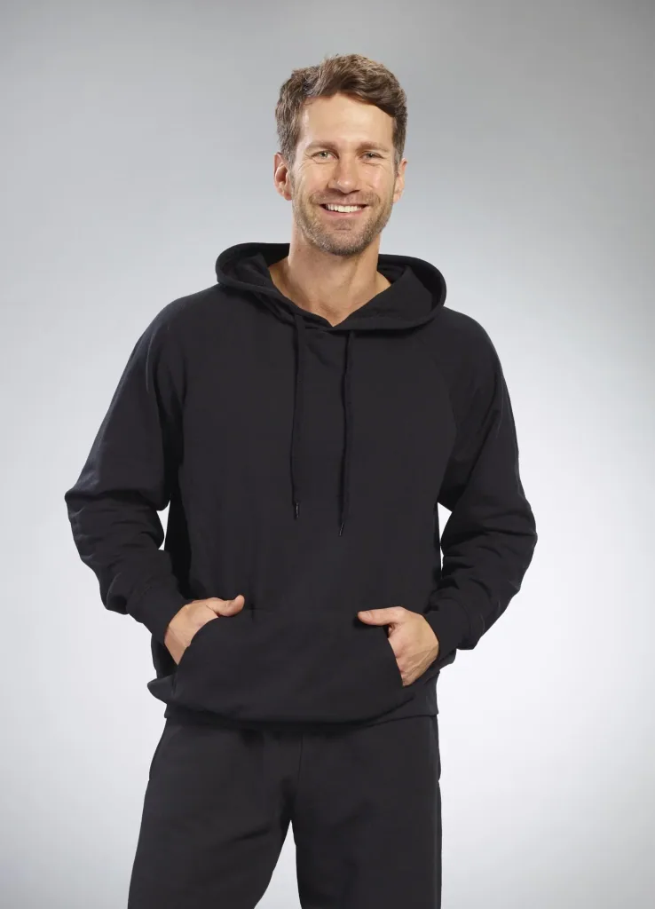 Hoody with kangaroo pocket, color black, size L
