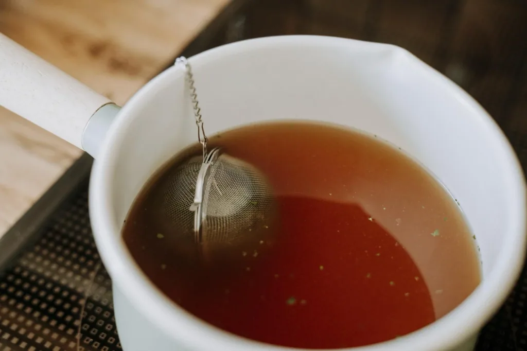 Tea and spice ball, sieve, stainless steel, 90 mm