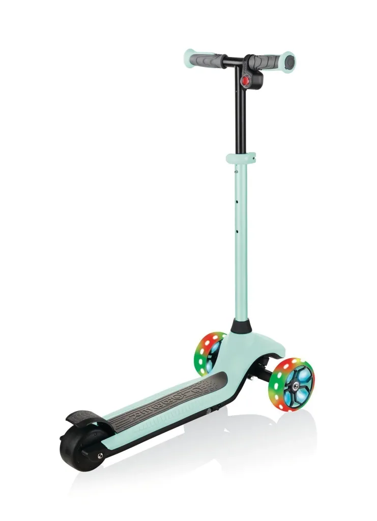 ONE K E-MOTION 4 PLUS e-scooter, lithium battery, 80 W motor, 125/90 mm, 3-wheeled, LED wheels, mint