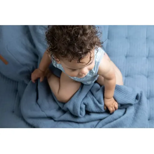 Little Dutch Baby blanket uni blue "Pure Blue, Rozmiar: 70 x 100 cm