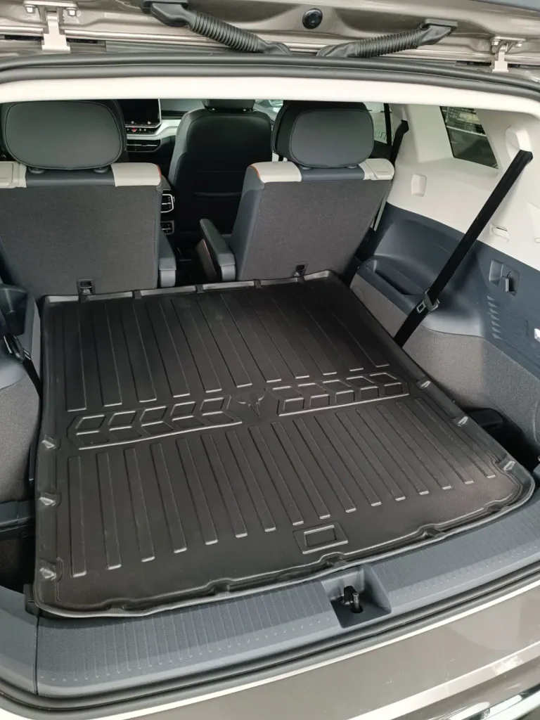 Dywaniki gumowe samochodowe, 3D, do FORD Escape (2012-2019), dopasowane dywaniki do auta
