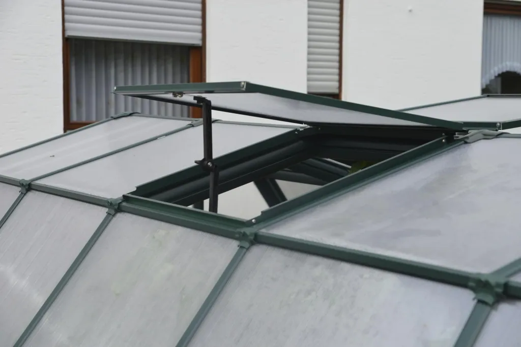 Plastic greenhouse Grand Gardener 44, 267 x 264 x 238 cm