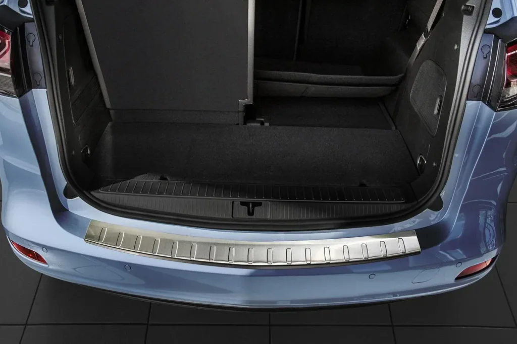 Loading sill protection for Opel Zafira Tourer, built from 2012>, 2016>