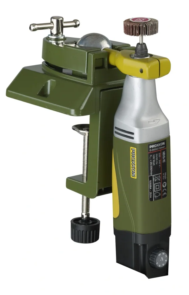 Universal holder UHZ with clamp